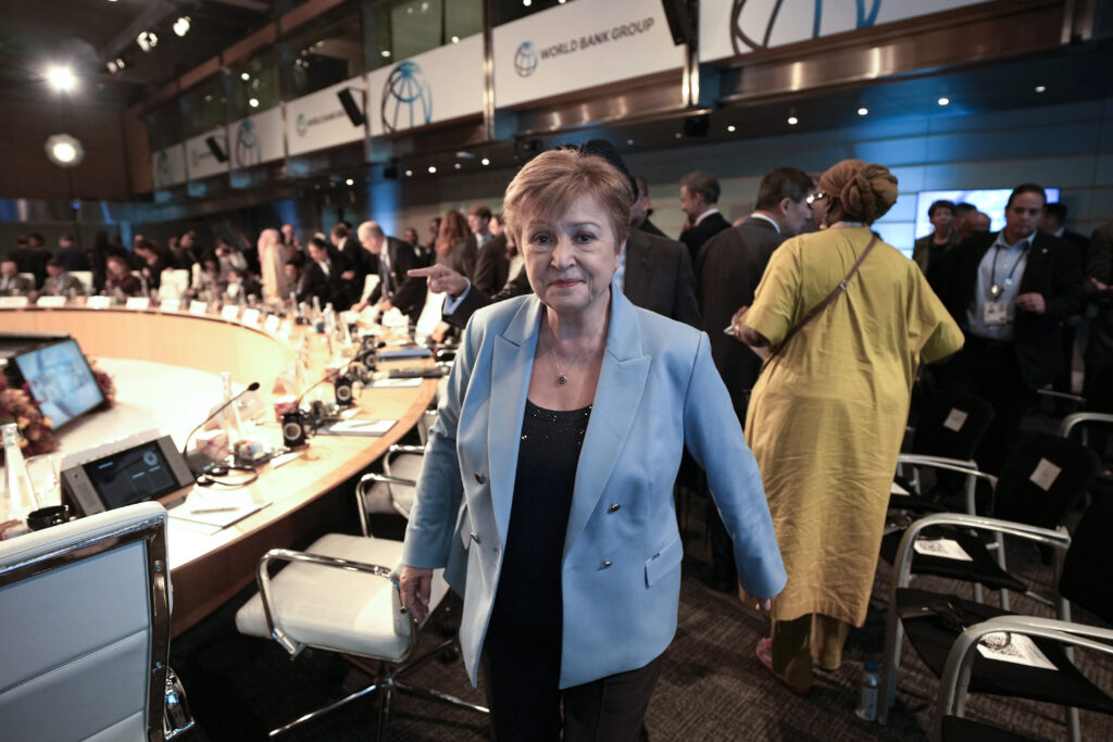 fmi,-avertisment-dur:-razboiul-din-orientul-mijlociu-loveste-direct-in-portofele